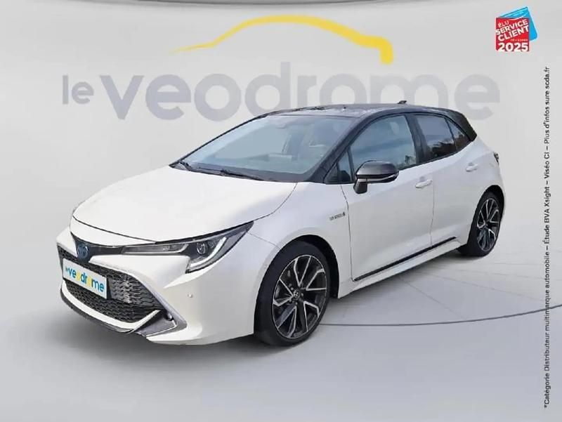 Blanc Utilisé 2022 Toyota Corolla Berline | 21 499 € (Prix juste) - Image 1/4