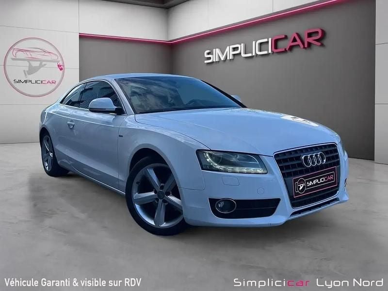 Blanc Utilisé 2009 Audi A5 S-Line | 14 990 € - Image 1/4