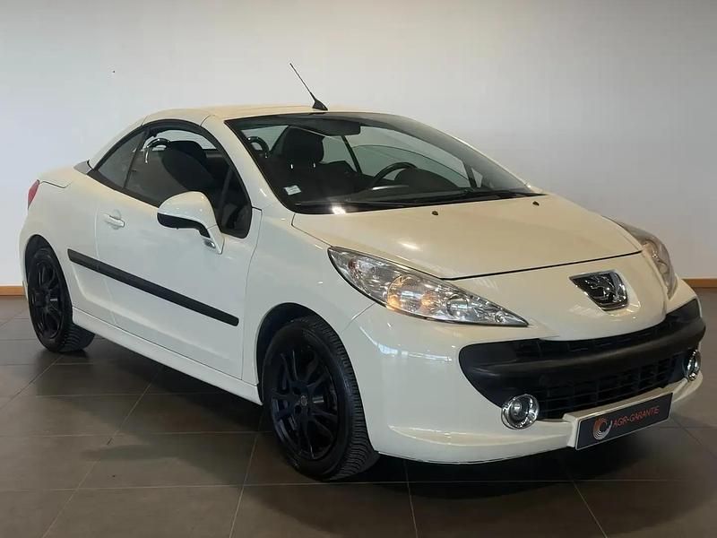 Occasion Peugeot 207 CC Sport 120 ch (88 kW) 2007 Beige Cabriolet