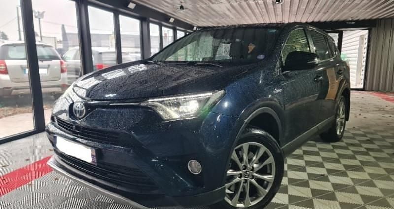 Utilisé 2018 Toyota RAV4 Hybrid SUV | 22 990 € (Prix juste) - Image 1/4