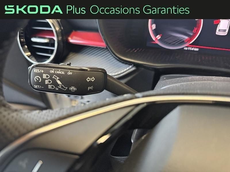 Occasion Skoda Fabia Monte Carlo 95 ch (69 kW) 2025 Blanc lune métallisé (color concept) Berline