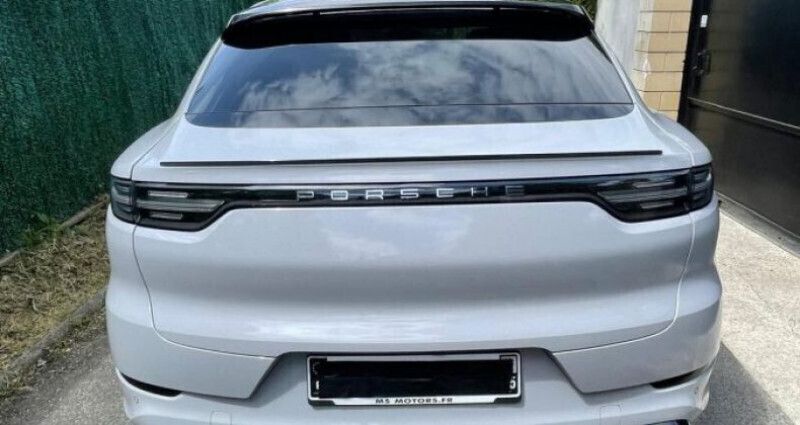 Utilisé 2021 Porsche Cayenne SUV | 114 990 € - Image 1/4