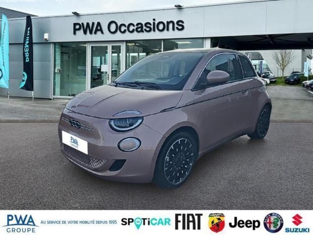Utilisé 2021 Fiat 500e La Prima Berline | 19 990 € (Prix cher) - Image 1/4