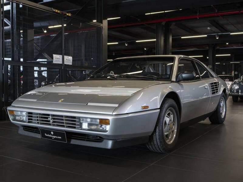 Gris Utilisé 1987 Ferrari Mondial Coupé | 97 000 € - Image 1/4