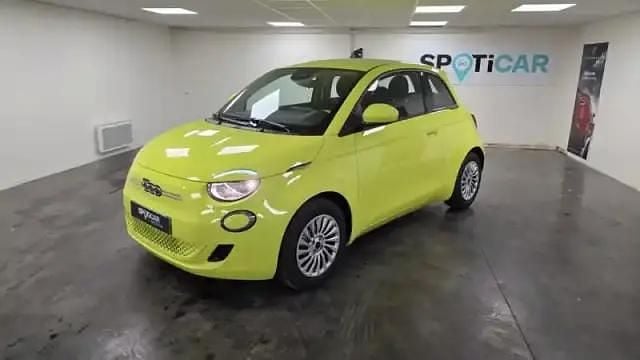 Amalfi yellow Utilisé 2024 Fiat 500e Berline | 21 990 € - Image 1/4