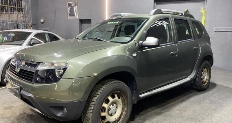 Occasion Dacia Duster Lauréate 110 ch (80 kW) 2013 Vert SUV