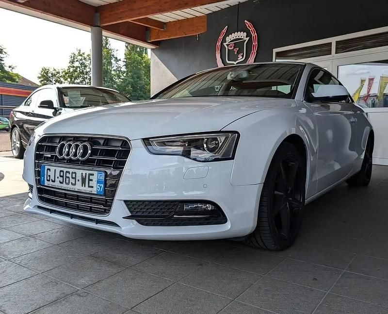 Blanc Utilisé 2014 Audi A5 Ambition Coupé | 19 990 € (Super prix) - Image 1/4