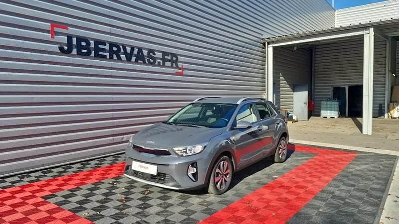 Utilisé 2021 Kia Stonic Active SUV | 16 590 € (Bon prix) - Image 1/4