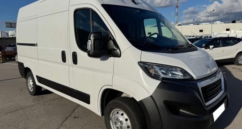 Utilisé 2022 Peugeot Boxer S Van | 23 988 € (Bon prix) - Image 1/4