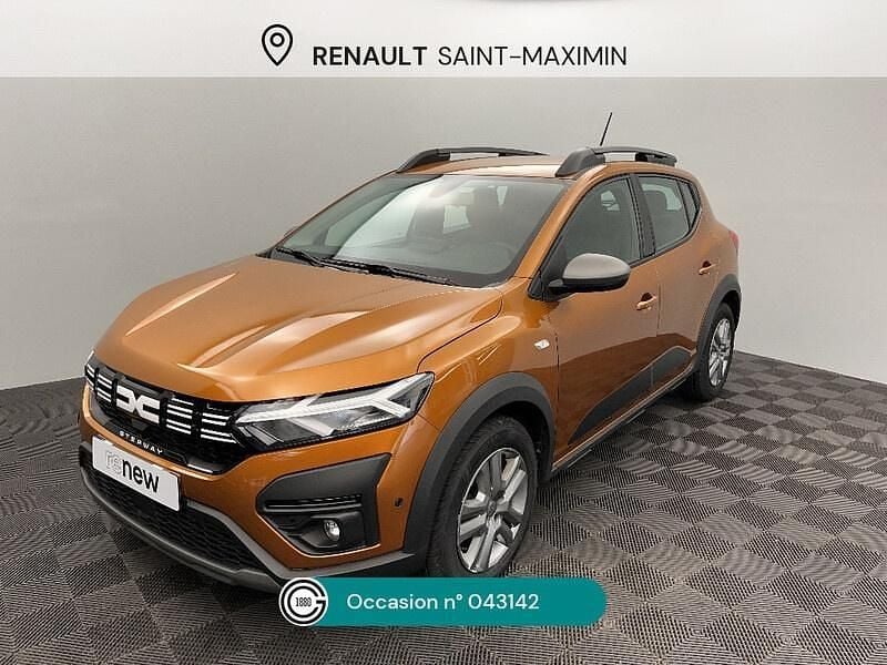 Orange Utilisé 2022 Dacia Sandero Expression Citadine | 13 990 € (Prix juste) - Image 1/4