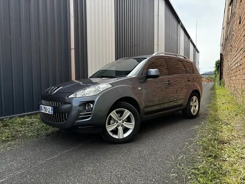 Utilisé 2011 Peugeot 4007 Premium SUV | 6 600 € - Image 1/4