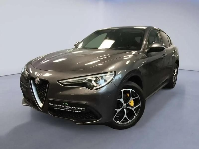 Gris Utilisé 2020 Alfa Romeo Stelvio Super SUV | 30 990 € (Prix juste) - Image 1/4