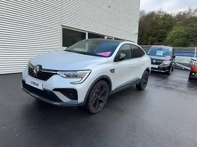 Blanc Occasion 2022 Renault Arkana SUV | 22 590 € - Image 1/4