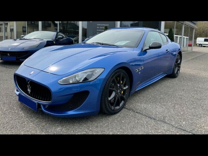 Utilisé 2013 Maserati Granturismo Coupé | 77 280 € (Prix assez cher) - Image 1/4