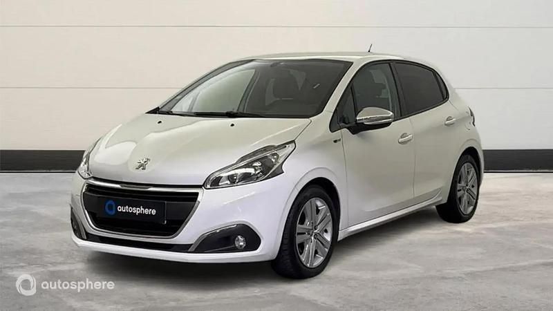 Blanc Utilisé 2017 Peugeot 208 Style Citadine | 9 799 € (Prix juste) - Image 1/4