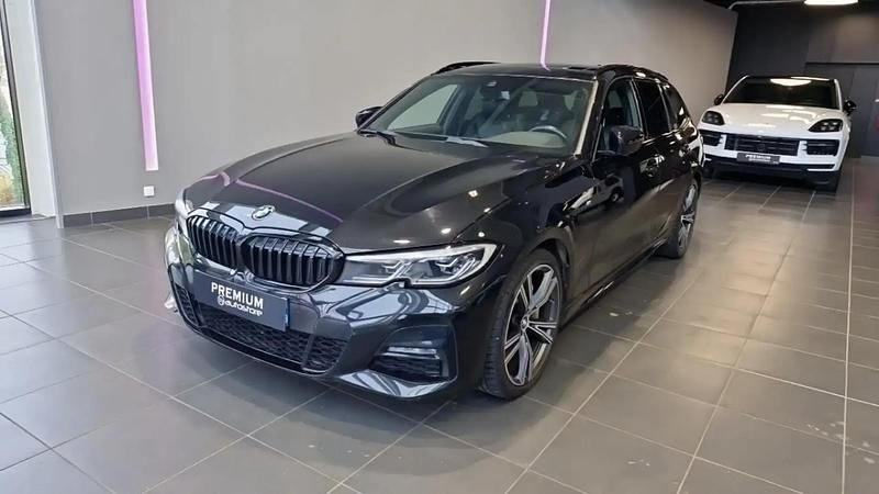 Noir Occasion 2021 BMW 330 M Sport Break | 44 900 € - Image 1/4