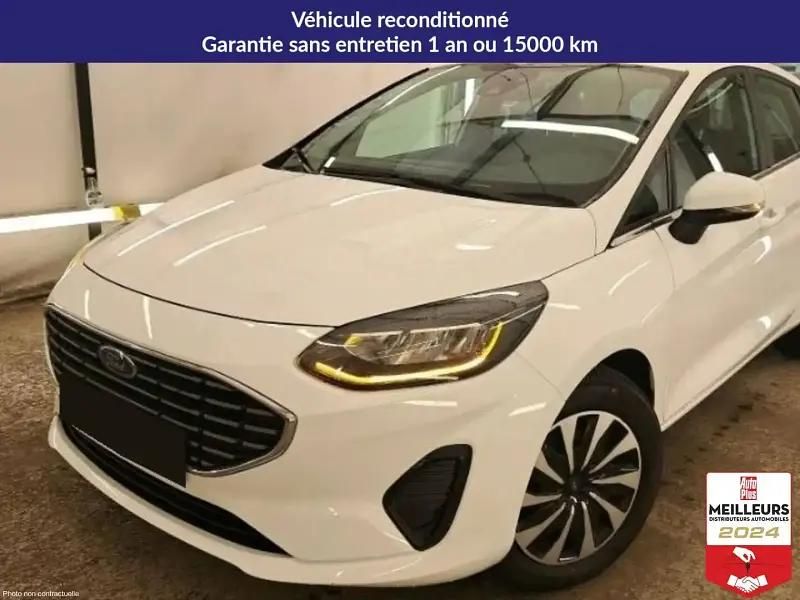 Blanc Utilisé 2022 Ford Fiesta Titanium Citadine | 13 900 € (Prix juste) - Image 1/4