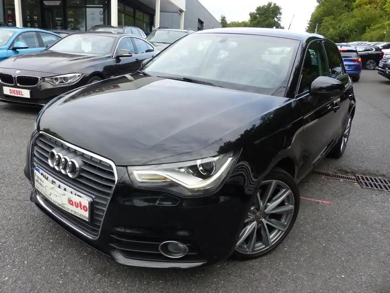 Noir Utilisé 2012 Audi A1 Ambition Citadine | 9 990 € (Prix juste) - Image 1/4