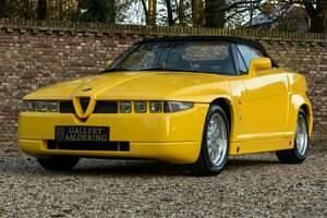 Jaune Occasion 1993 Alfa Romeo SZ/RZ Cabriolet | 99 500 € - Image 1/4