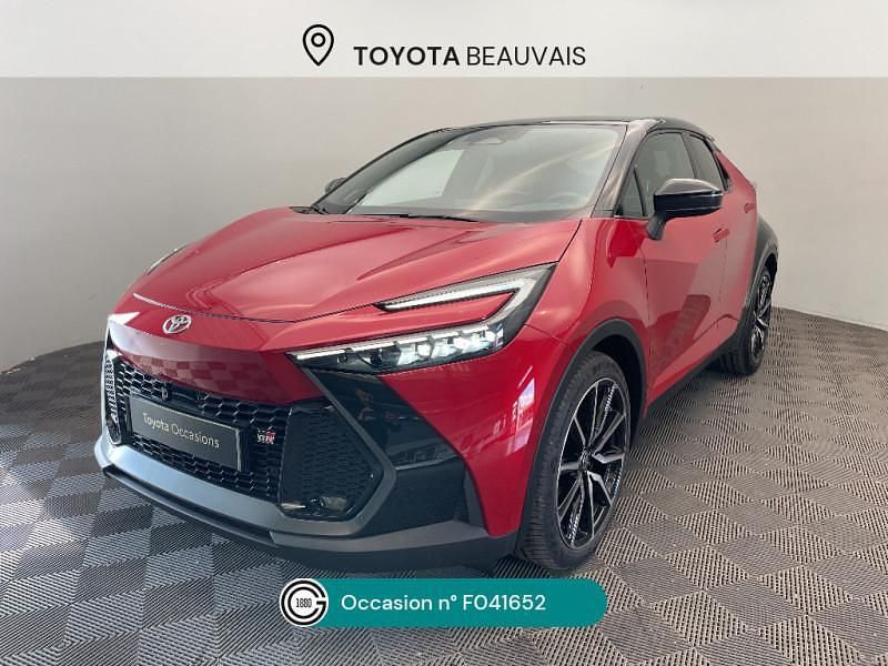 Utilisé 2025 Toyota C-HR Sport SUV | 46 490 € - Image 1/4