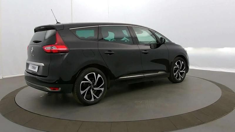 Image 2/4