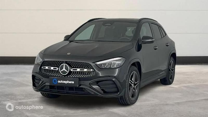 Noir Utilisé 2025 Mercedes GLA250 AMG line SUV | 48 499 € (Prix assez cher) - Image 1/4