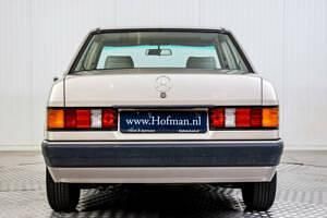 Occasion Mercedes 190 126 ch (92 kW) 1989 Gris Berline