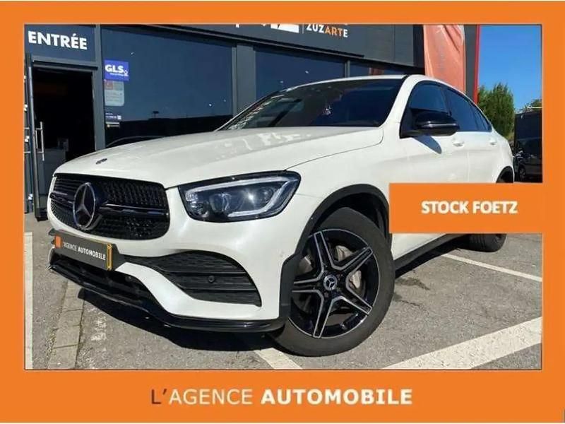 Blanc Utilisé 2023 Mercedes GLC220 AMG SUV | 52 900 € (Prix assez cher) - Image 1/4
