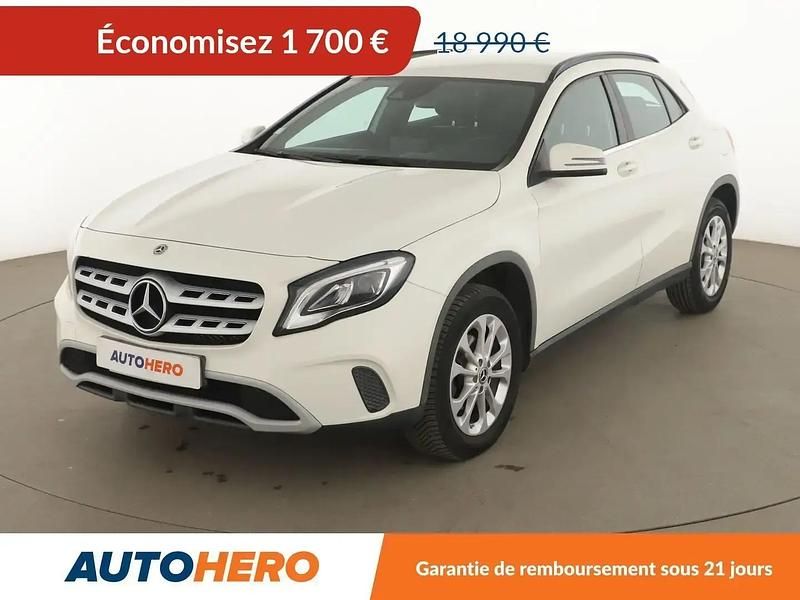 Blanc Utilisé 2017 Mercedes GLA180 SUV | 17 290 € (Prix assez cher) - Image 1/2
