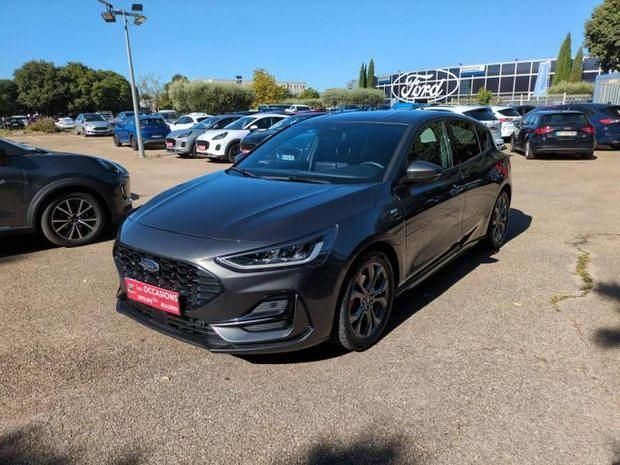 Gris Utilisé 2022 Ford Focus ST-Line | 21 500 € (Prix juste) - Image 1/4