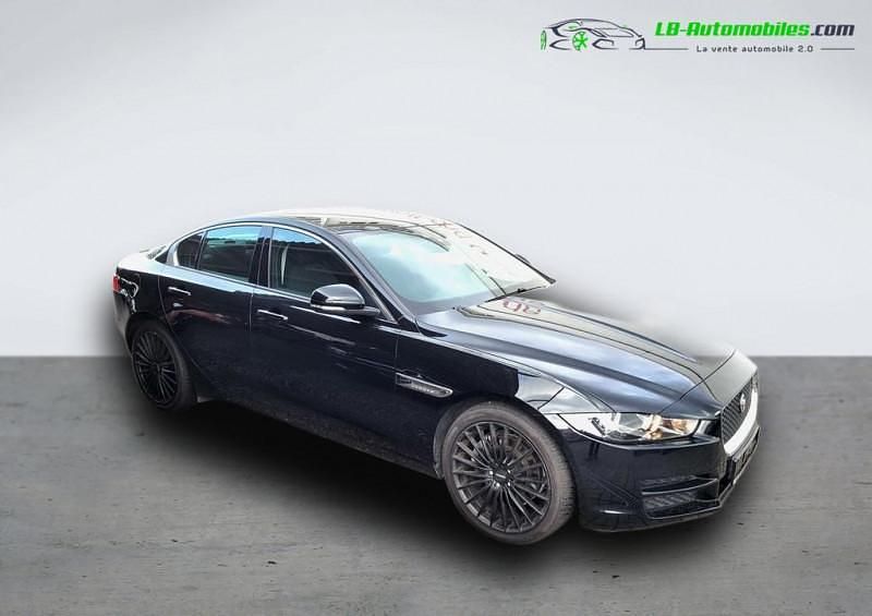 Utilisé 2017 Jaguar XE Berline | 21 700 € (Prix assez cher) - Image 1/4