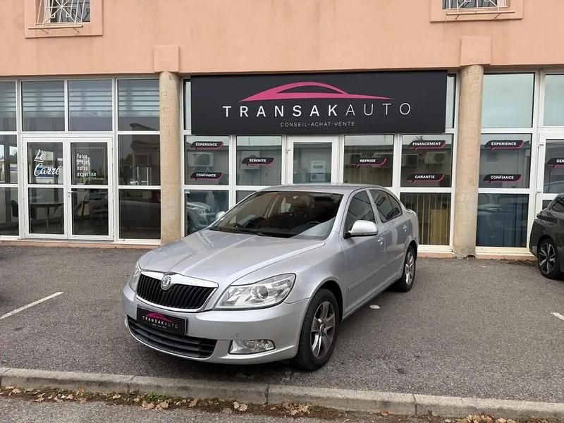 Occasion Skoda Octavia Elegance 106 ch (77 kW) 2011 Gris Berline