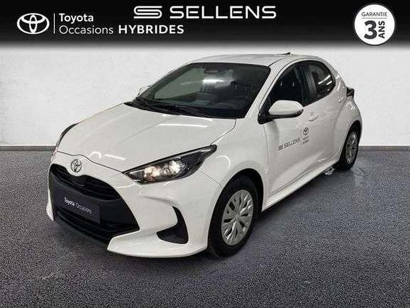 Utilisé 2025 Toyota Yaris Hybrid Business Edition Berline | 23 980 € (Prix assez cher) - Image 1/1