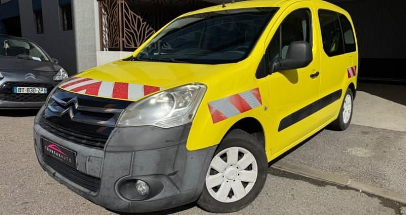 Jaune Utilisé 2012 Citroën Berlingo Monospace | 7 990 € - Image 1/4