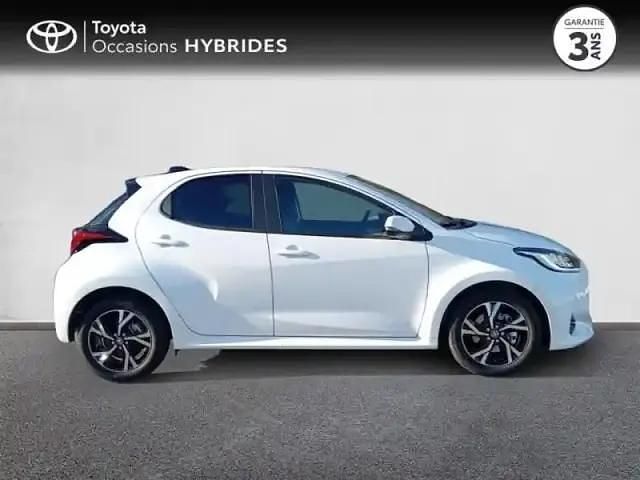 Nouvelle Toyota Yaris Hybrid Design 116 ch (85 kW) 2025 Blanc Berline
