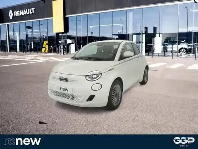 Bleu Occasion 2024 Fiat 500e Berline | 18 799 € (Bon prix) - Image 1/4