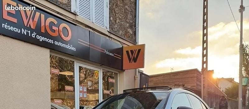 Blanc Occasion 2023 Mercedes 250 AMG line Coupé | 35 990 € (Prix juste) - Image 1/4