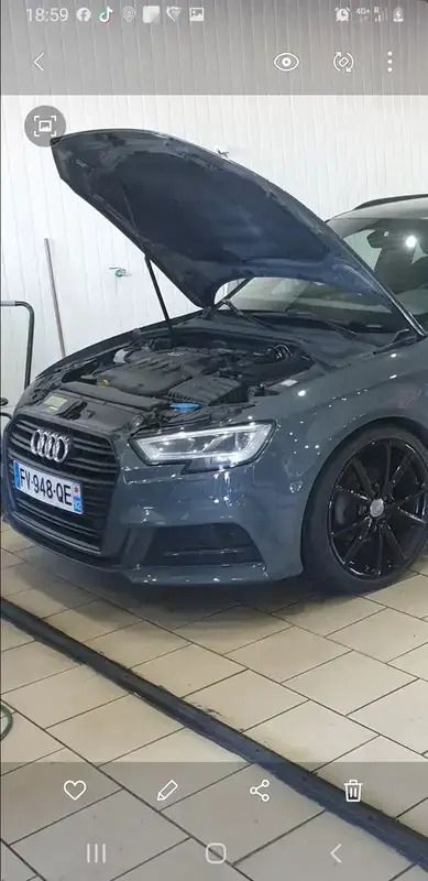 Gris Utilisé 2017 Audi A3 Sportback S-Line Berline | 16 900 € (Prix assez cher) - Image 1/4