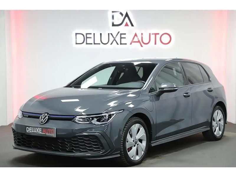 Gris Utilisé 2021 VW Golf VIII GTE Berline | 25 990 € (Prix juste) - Image 1/4