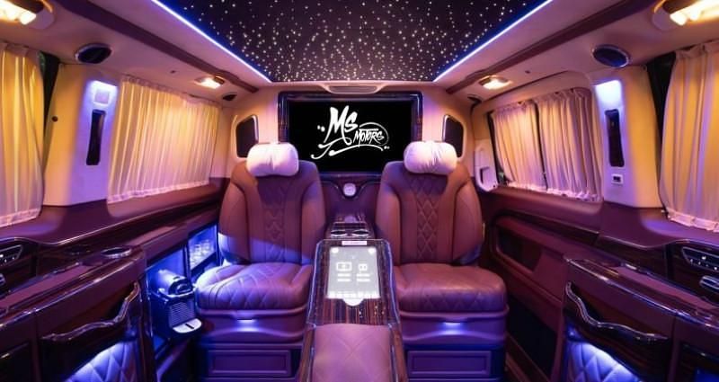 Occasion 2019 Mercedes V250 Monospace | 139 900 € - Image 1/4