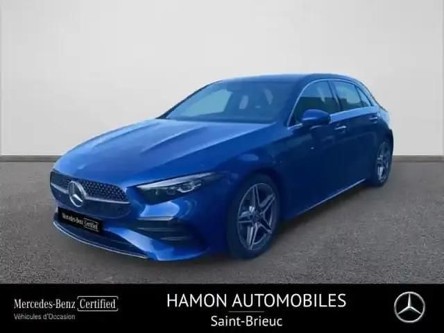 Bleu Utilisé 2025 Mercedes A200 AMG line Berline | 42 500 € (Prix cher) - Image 1/4
