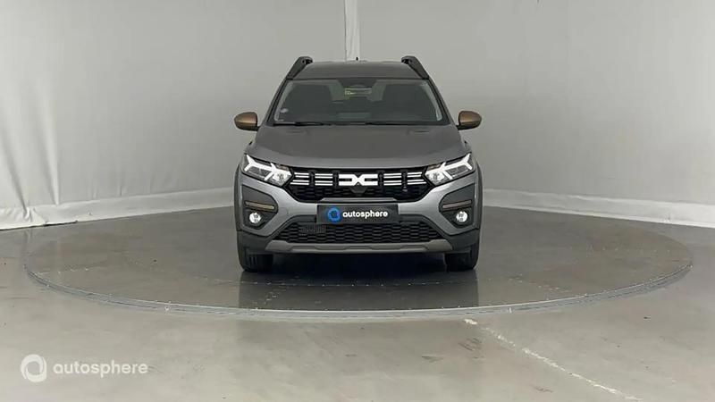 Image 2/4