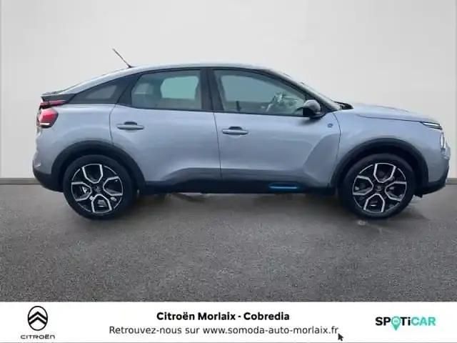 Occasion Citroën e-C4 Feel 100 kW (136 ch) 2022 Gris acier (m) Berline