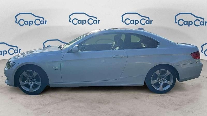 Occasion BMW 330 Sport Line 245 ch (180 kW) 2012 Blanc Berline