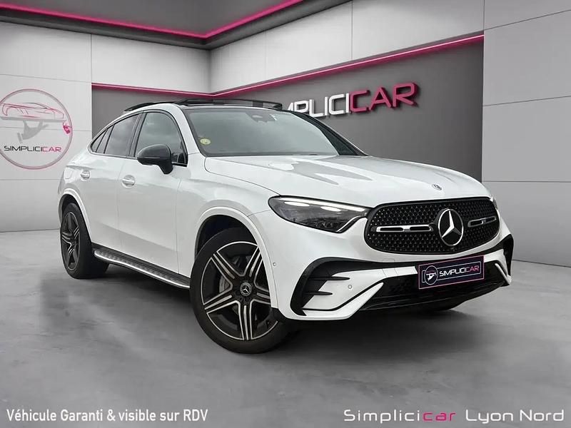 Blanc Occasion 2023 Mercedes GLC220 AMG line Coupé | 67 980 € (Prix cher) - Image 1/4