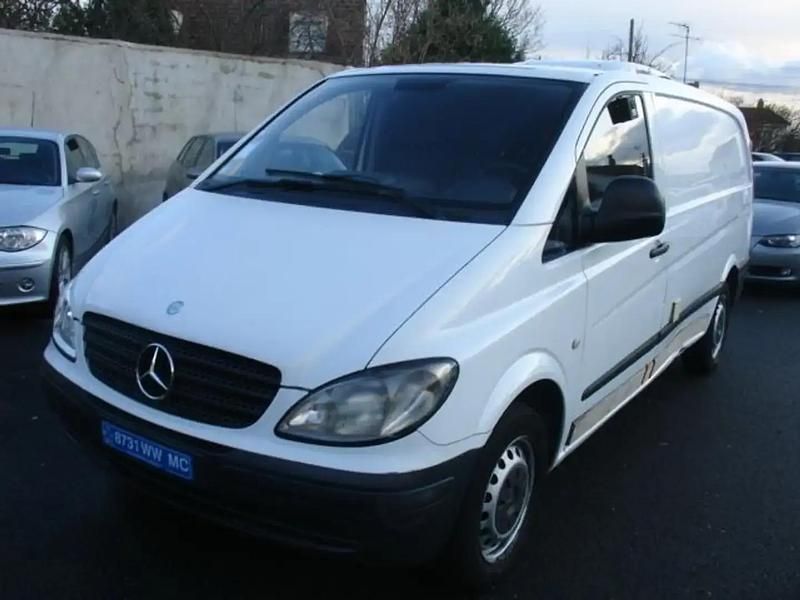 Blanc Utilisé 2006 Mercedes Vito Monospace | 9 500 € - Image 1/4