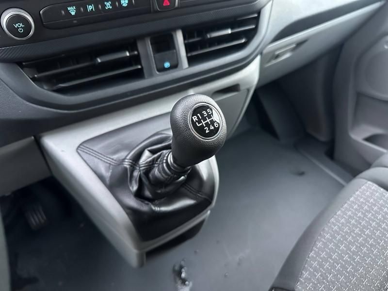 Nouvelle Ford Transit Trend 136 ch (100 kW) 2025 Blanc glacier Van