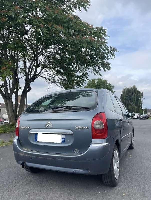Occasion Citroën Xsara Picasso 90 ch (66 kW) 2009 Bleu Monospace