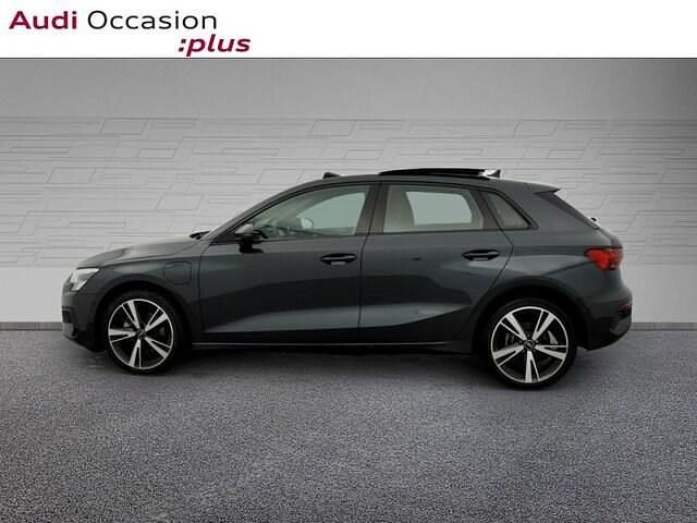 Occasion Audi A3 Sportback e-tron Design 150 ch (110 kW) 2021 Gris manhattan métallisé Citadine