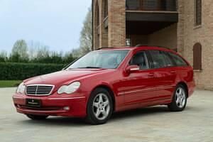 Rouge Utilisé 2003 Mercedes C220 | 15 000 € - Image 1/4